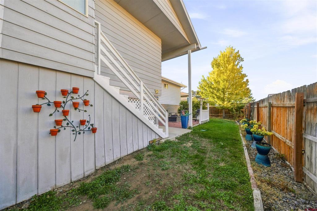 1717 Leeds Avenue Property Photo 26