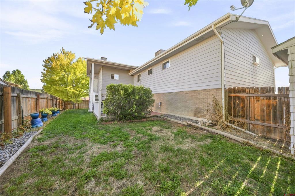 1717 Leeds Avenue Property Photo 27