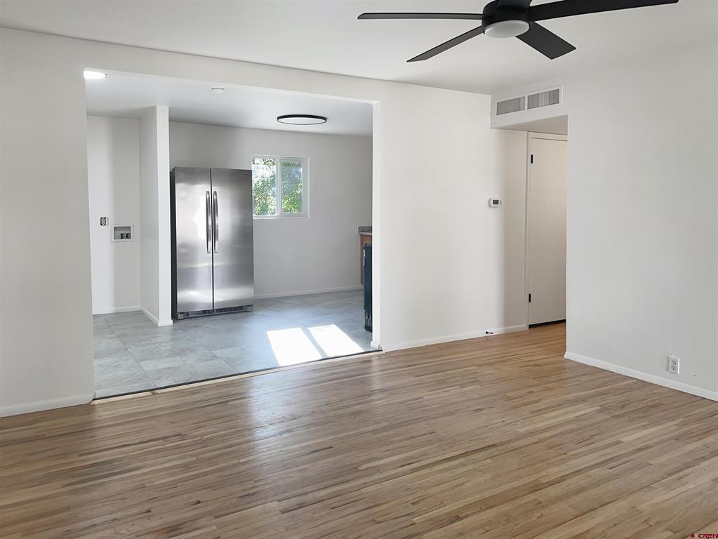 206 S Valley Road Property Photo 3