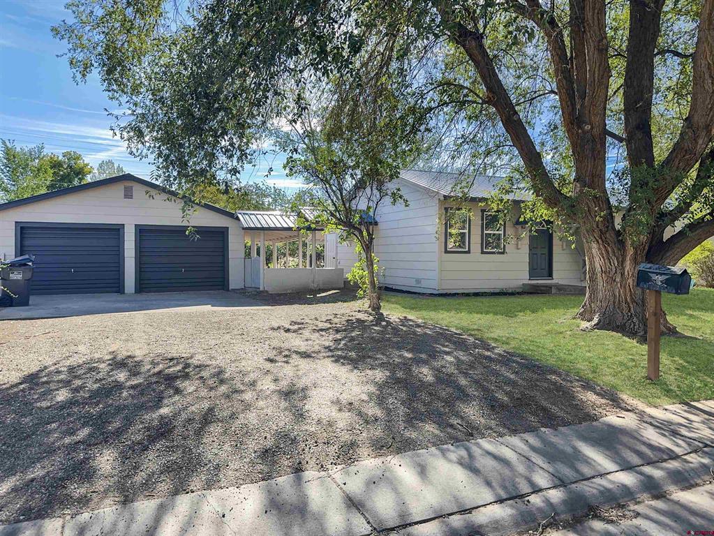 206 S Valley Road Property Photo 16