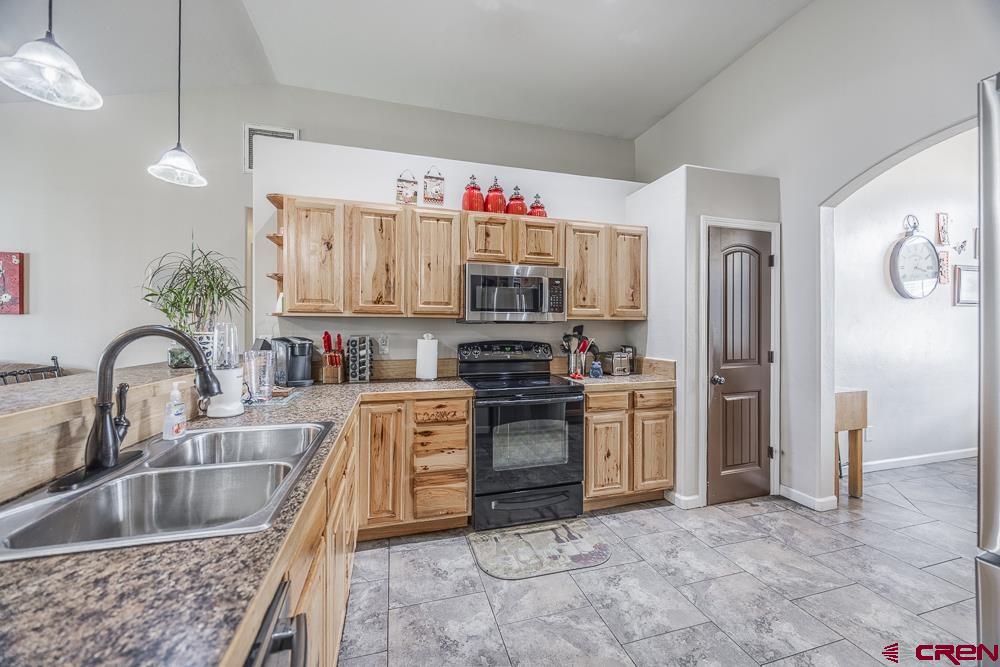 1308 Gold Creek Property Photo 17