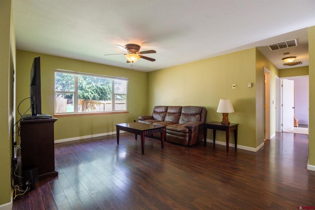 670 W Apple Drive Property Photo 12