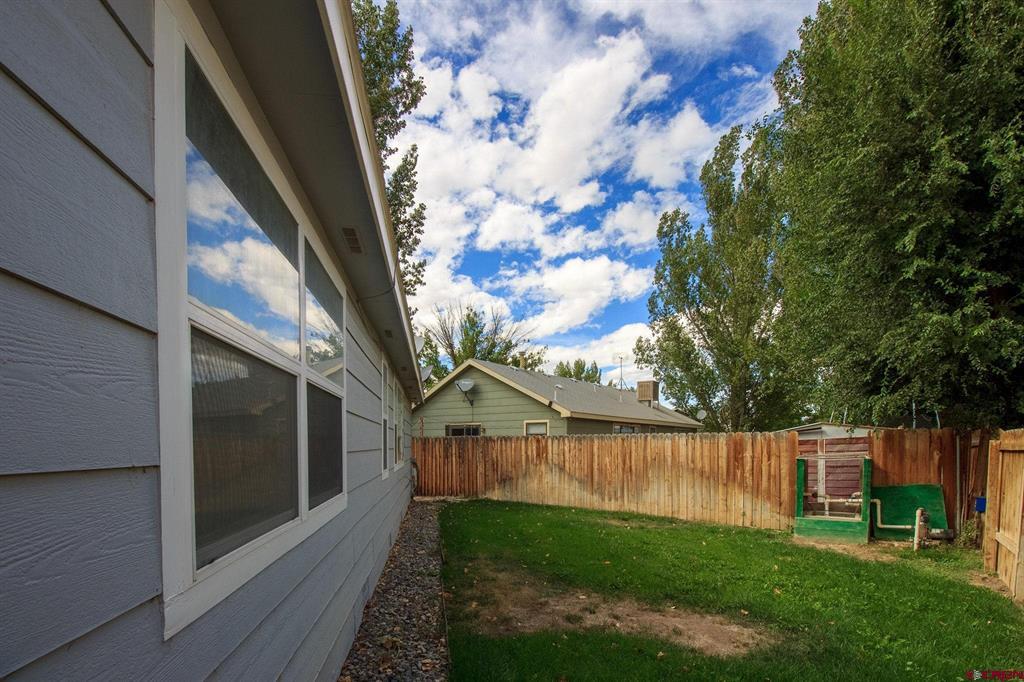 670 W Apple Drive Property Photo 23