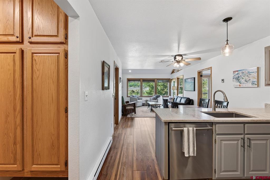 251 Slate River Road Property Photo 8