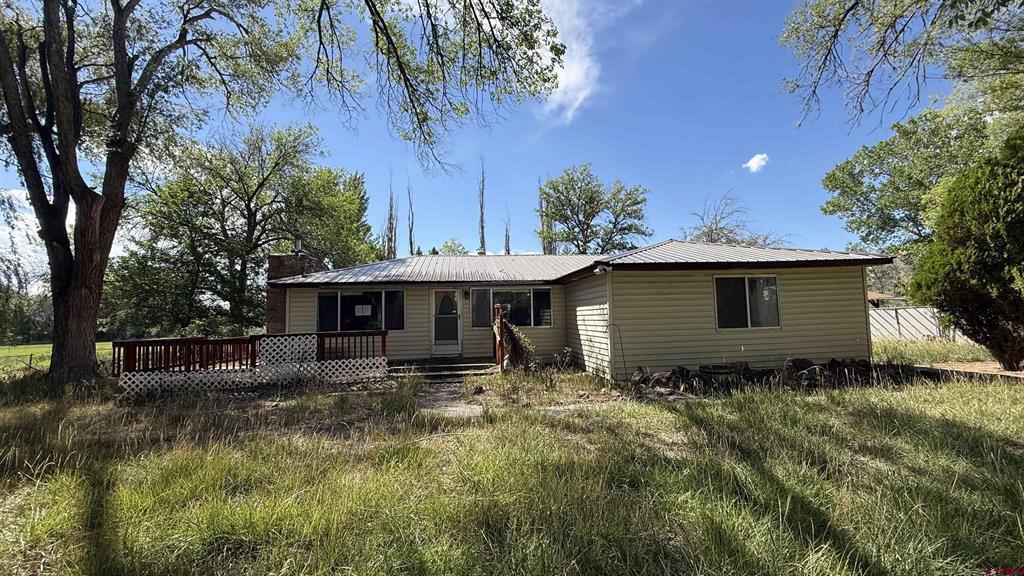 828 1600 Road Property Photo 1