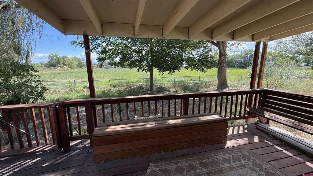 828 1600 Road Property Photo 4