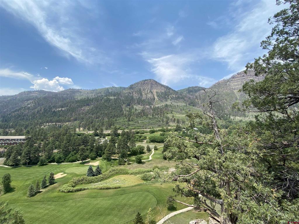 444 Glacier Cliff Drive Property Photo 6