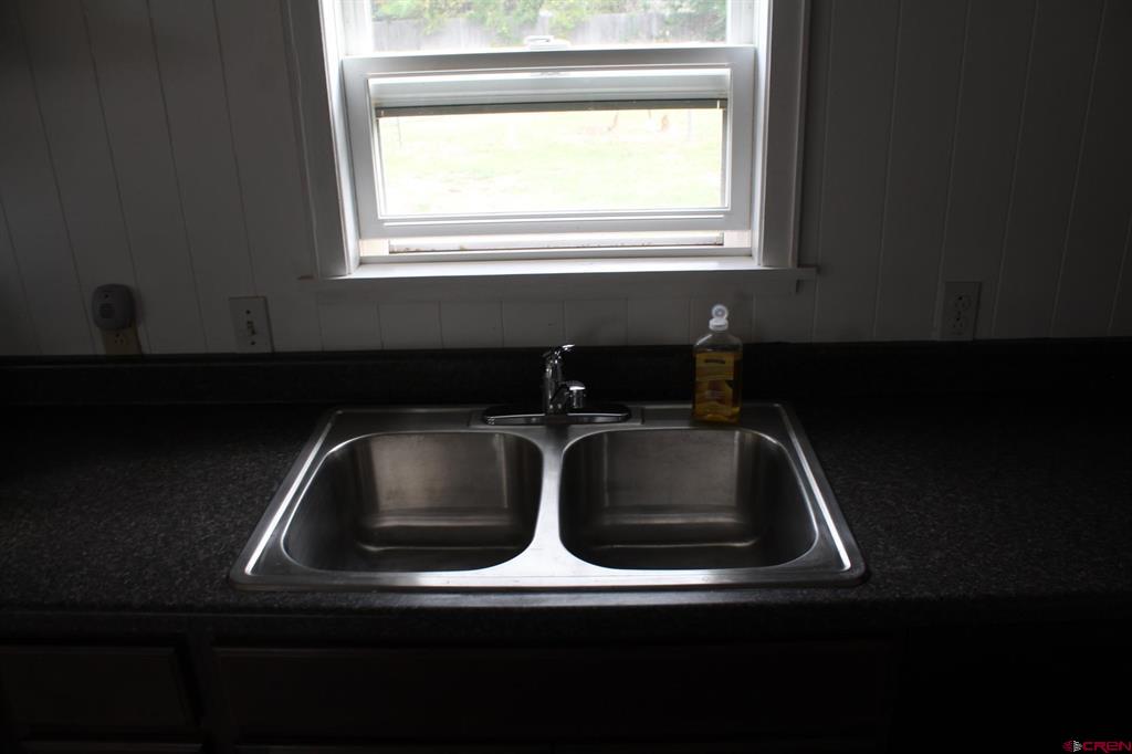 109 Polk Ave Property Photo 3
