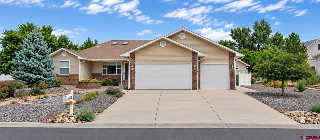 1669 Wetterhorn Drive Property Photo 1