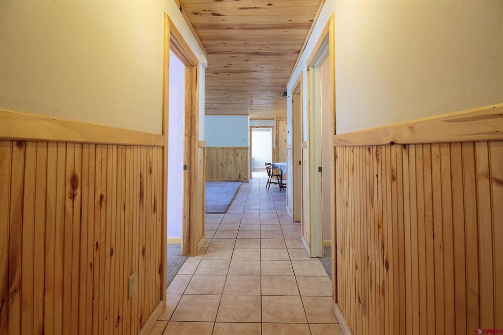 20479 North Road Property Photo 33