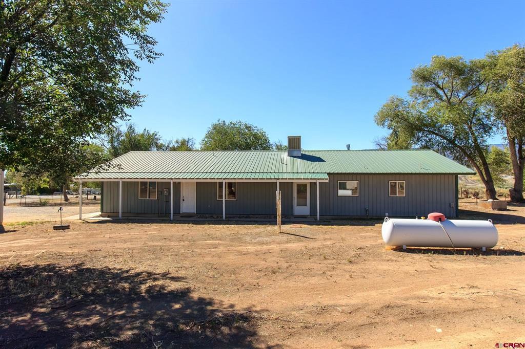 20479 North Road Property Photo 41