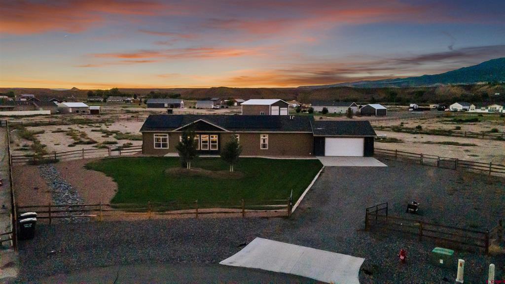 729 Spotted Pony Court Property Photo 2