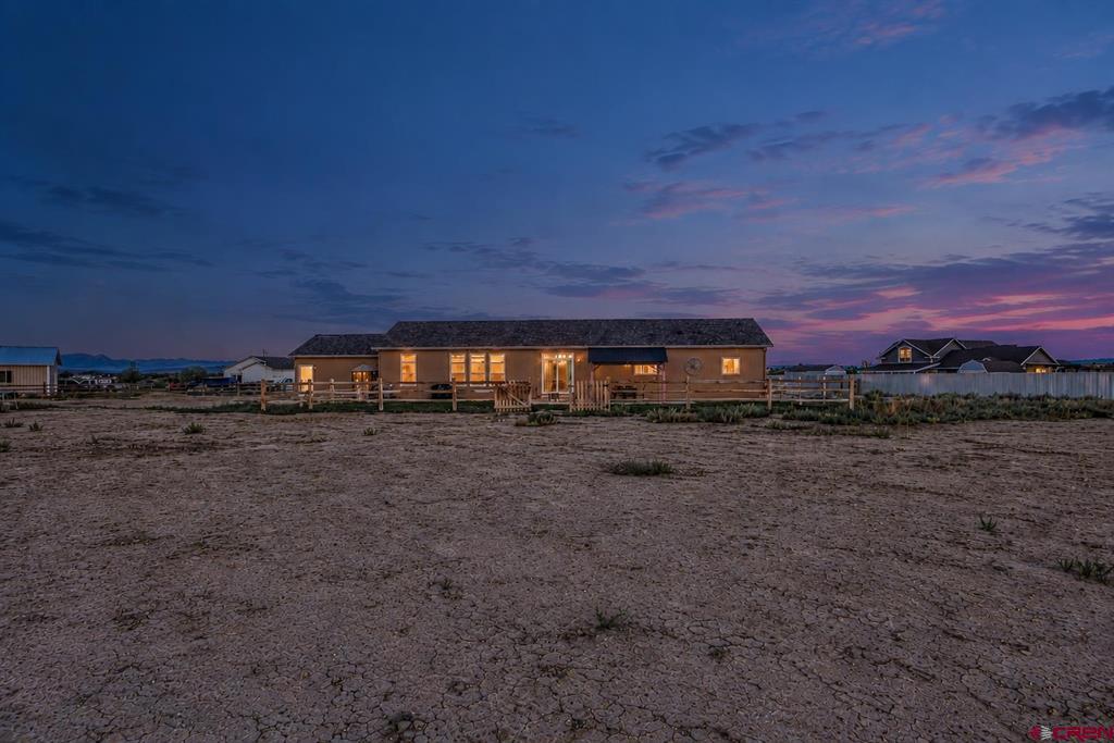 729 Spotted Pony Court Property Photo 4