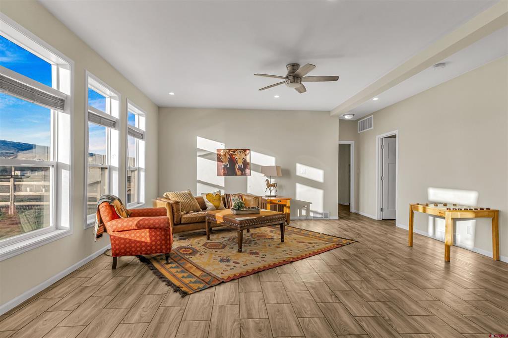 729 Spotted Pony Court Property Photo 12