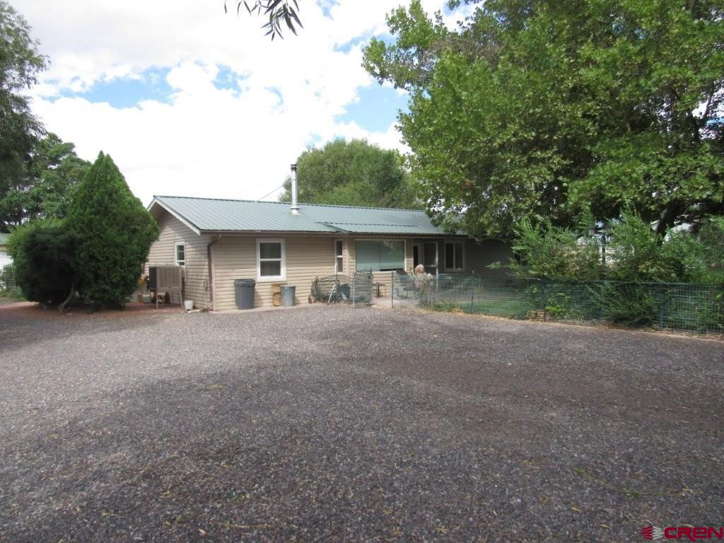 10465 2100 Road Property Photo 6