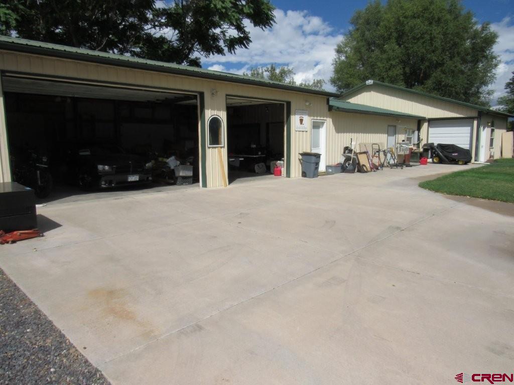 10465 2100 Road Property Photo 33