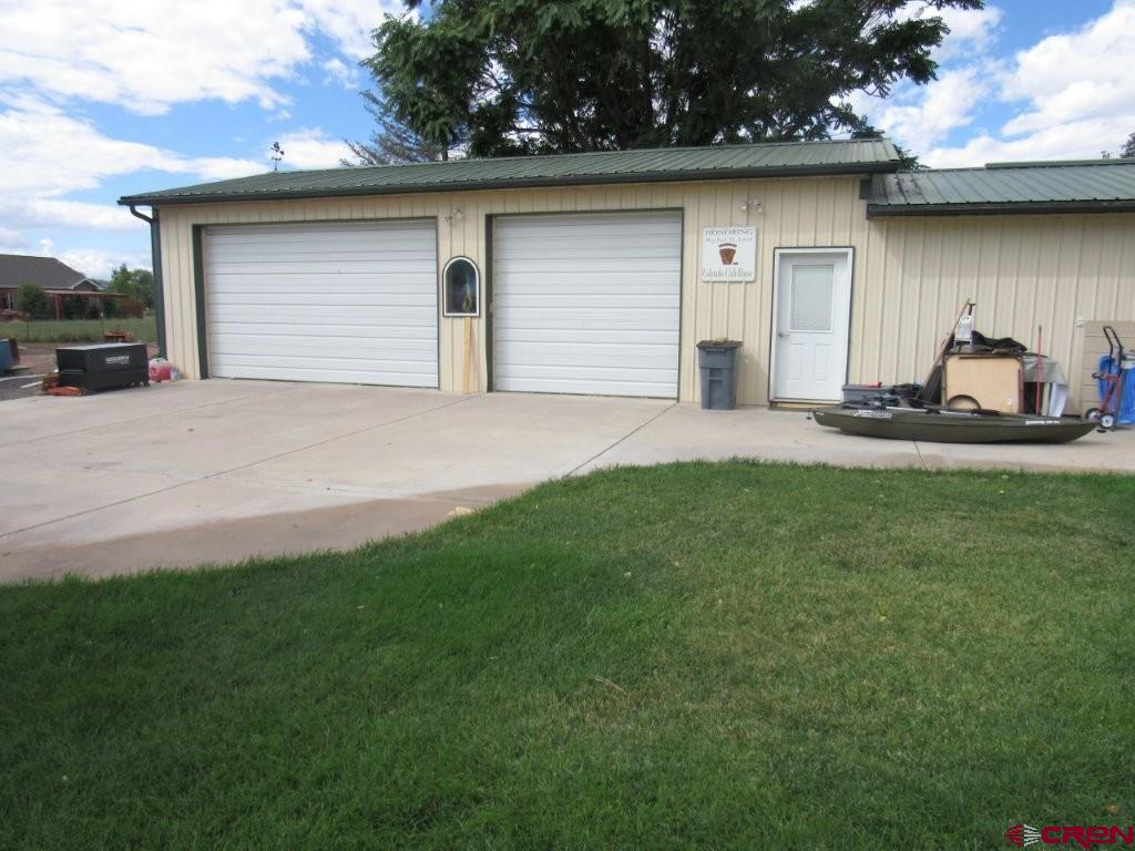 10465 2100 Road Property Photo 34