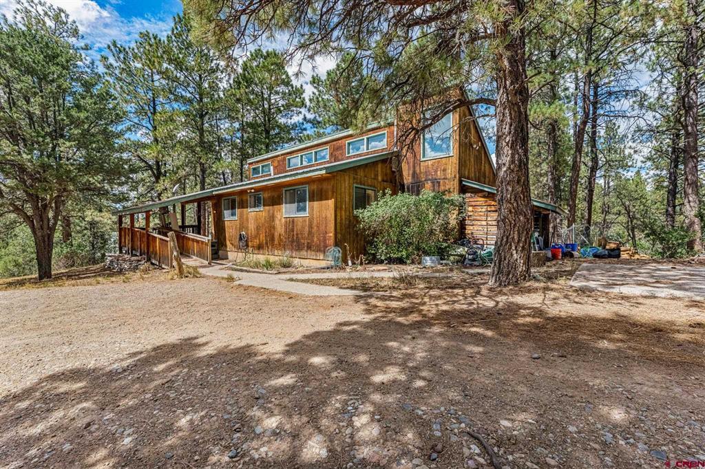 1027 W Meadow Road Property Photo 1