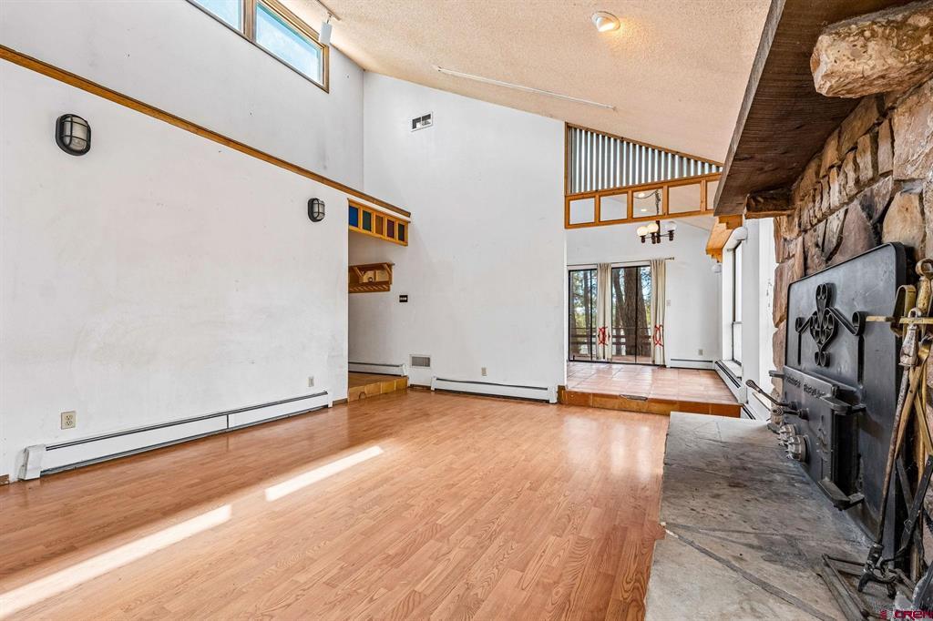 1027 W Meadow Road Property Photo 8