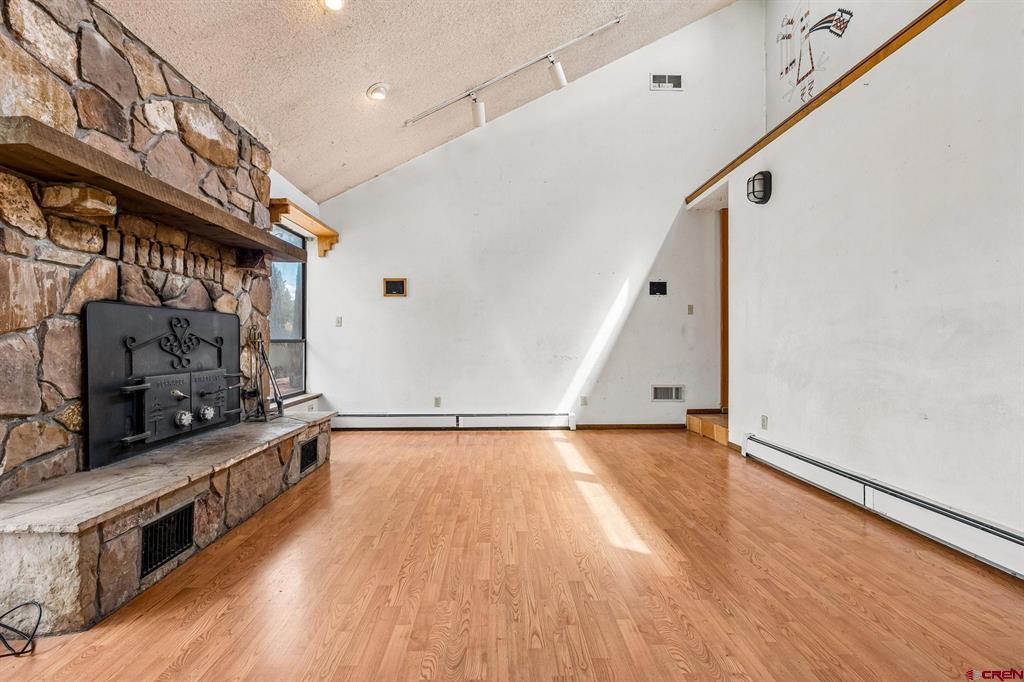 1027 W Meadow Road Property Photo 10
