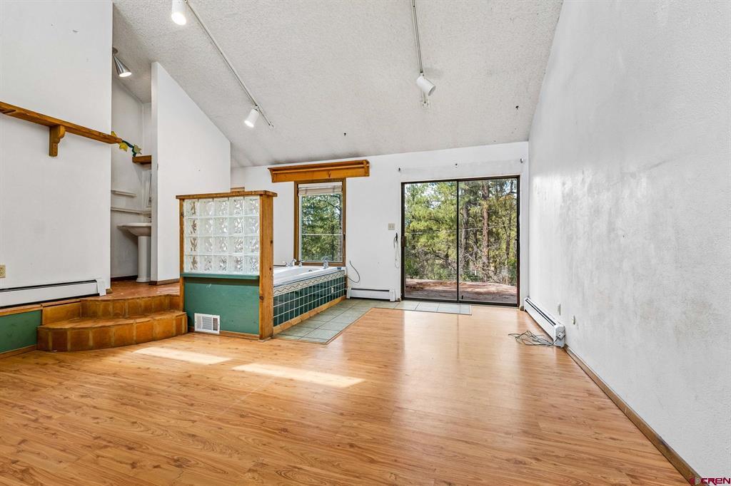 1027 W Meadow Road Property Photo 18
