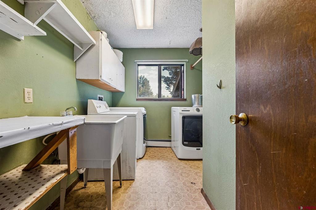 1027 W Meadow Road Property Photo 35