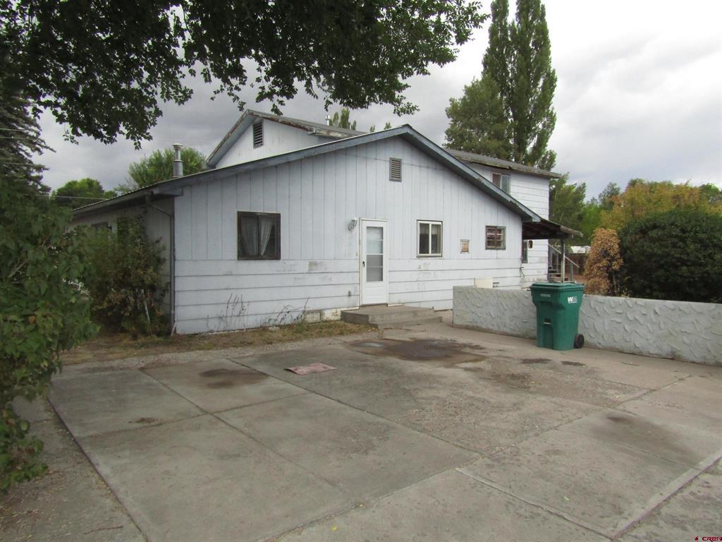 1315 4th Street Property Photo 2
