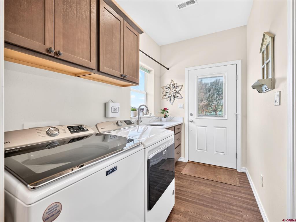 515 Confluence Avenue Property Photo 14