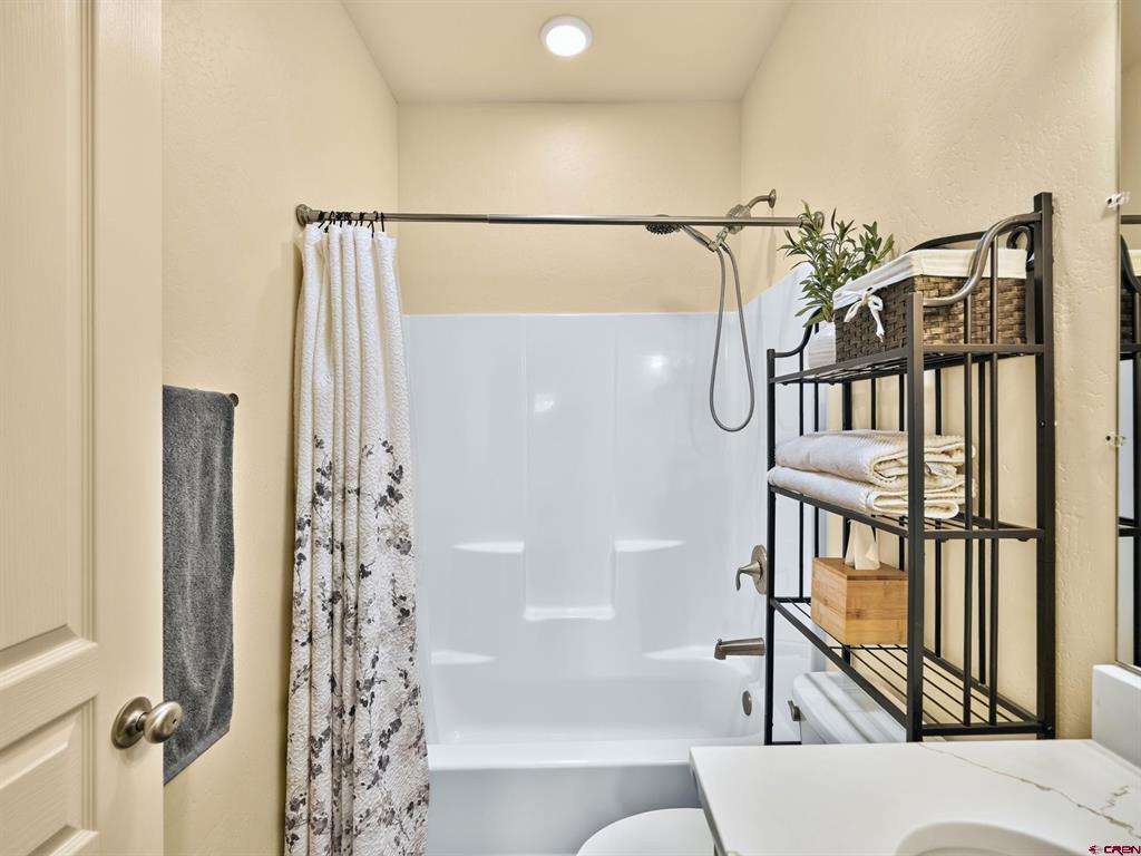 515 Confluence Avenue Property Photo 23