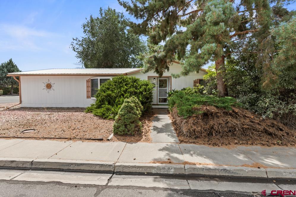 1538 Pennsylvania Street Property Photo 2