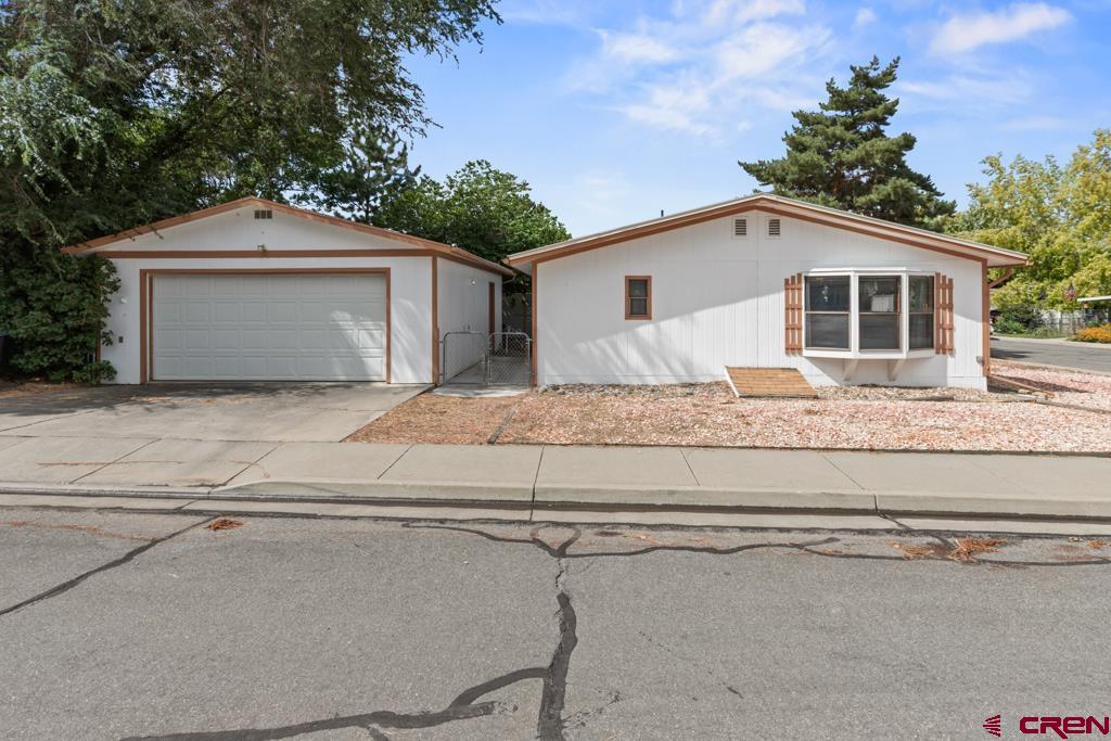 1538 Pennsylvania Street Property Photo 3