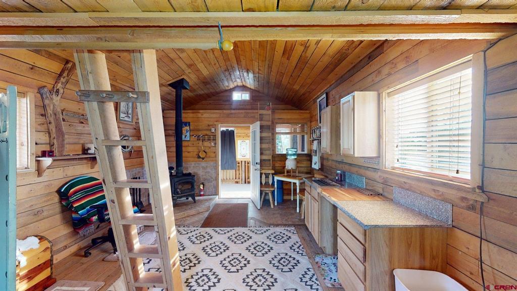 120 Ne Fir Avenue Property Photo 8