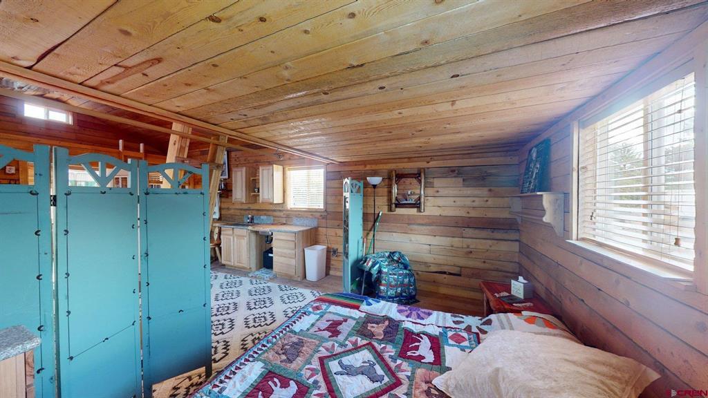 120 Ne Fir Avenue Property Photo 9