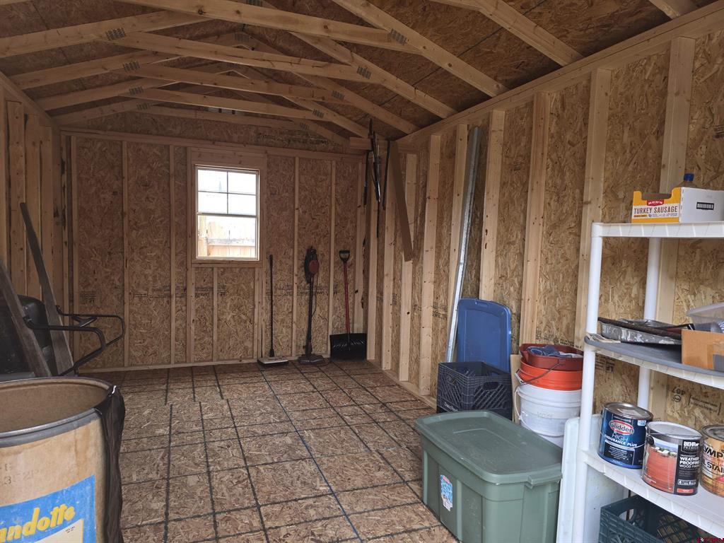 120 Ne Fir Avenue Property Photo 18
