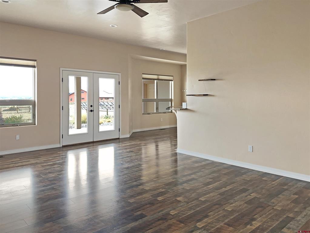 10662 Road 23.5 Property Photo 6