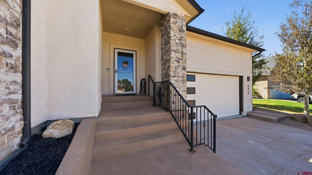 2619 Aster Court Property Photo 6
