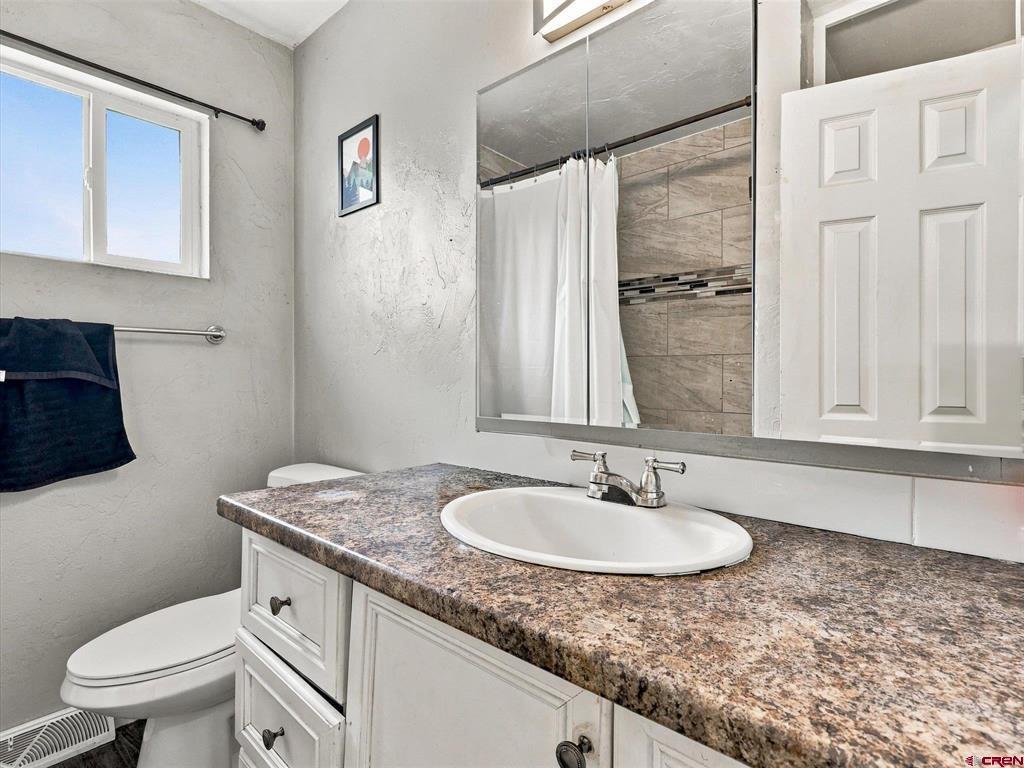 482 Glen Road Property Photo 13