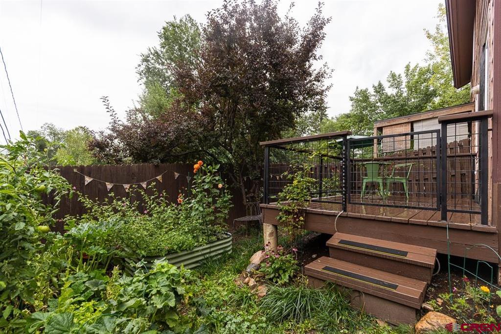 2322 Forest Avenue Property Photo 7