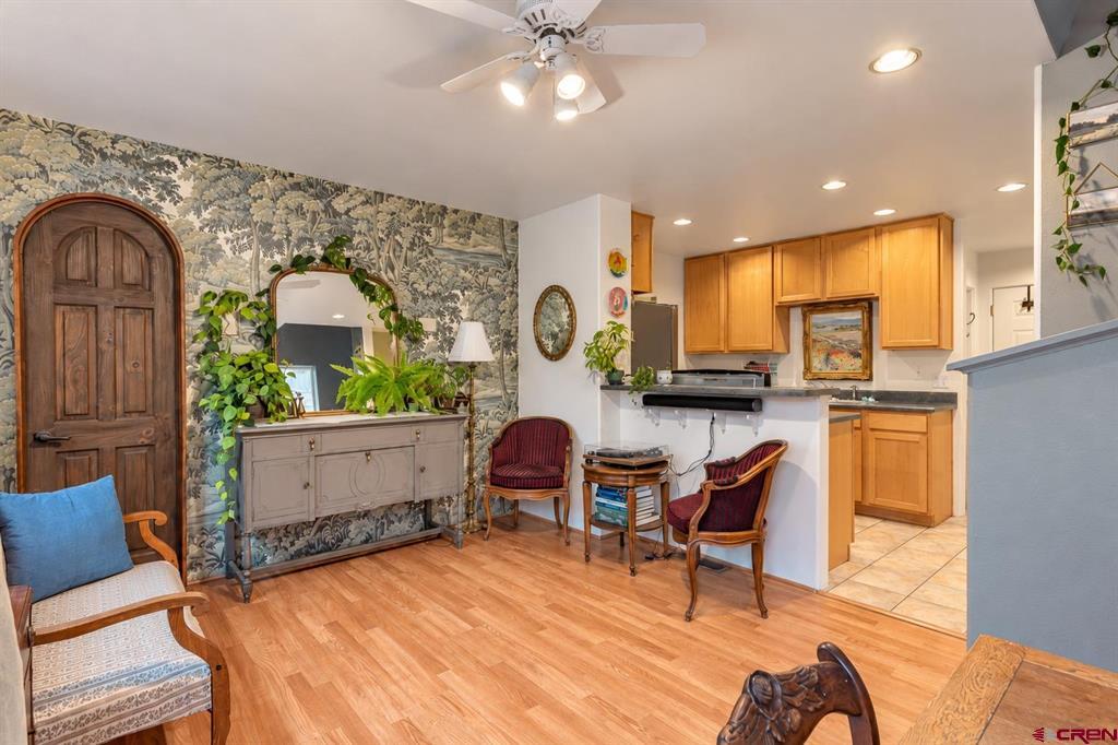 2322 Forest Avenue Property Photo 11
