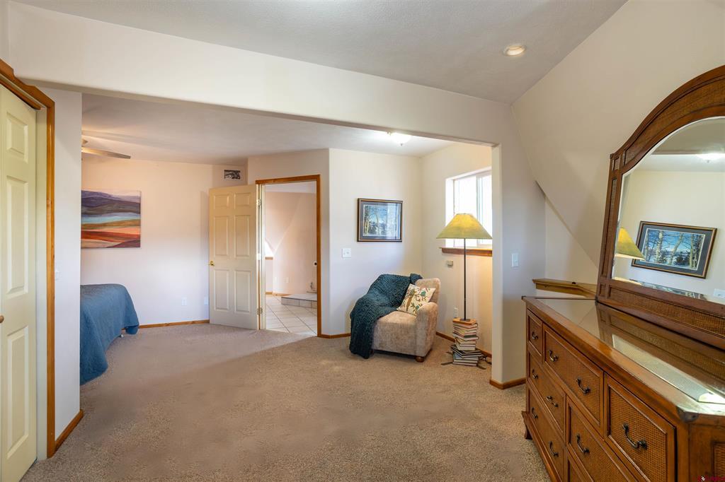 924 N Cedar Drive Property Photo 15