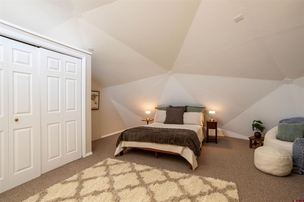 924 N Cedar Drive Property Photo 17