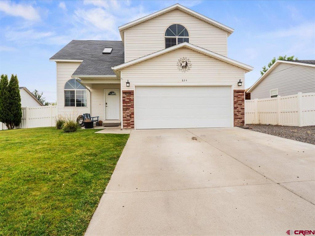 824 Cow Bell Court Property Photo 1