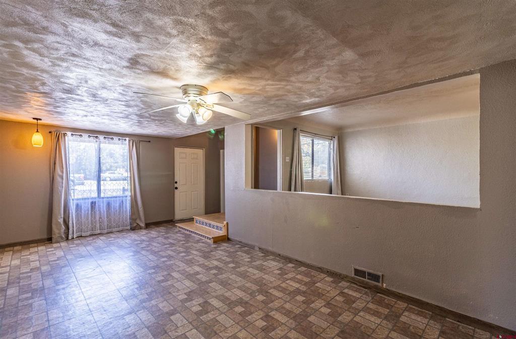 713 N Orchard Avenue Property Photo 2