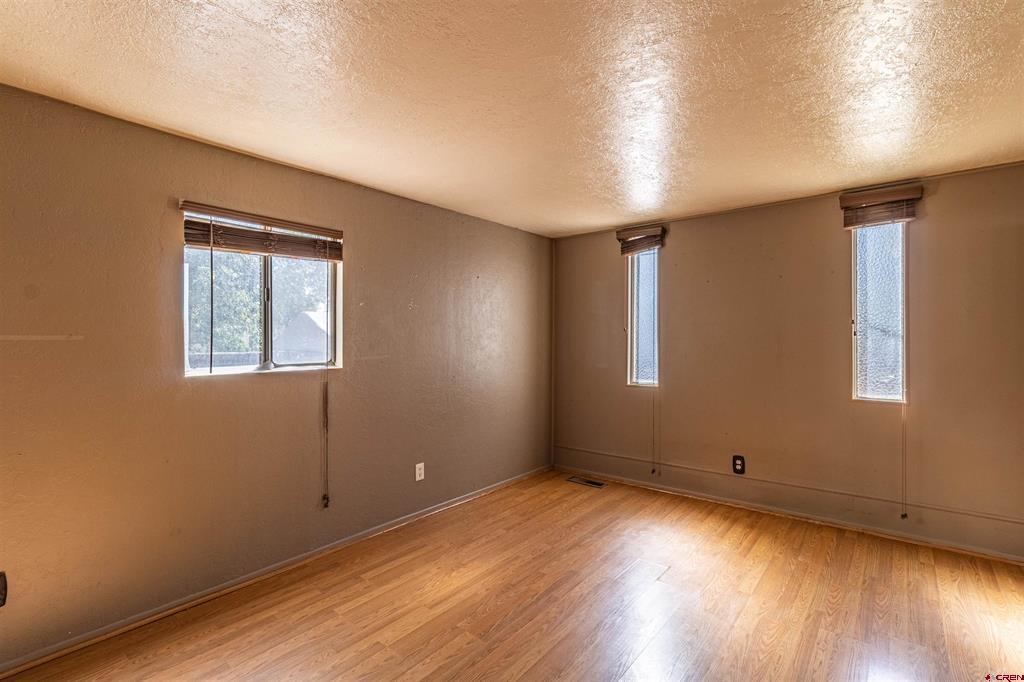 713 N Orchard Avenue Property Photo 17