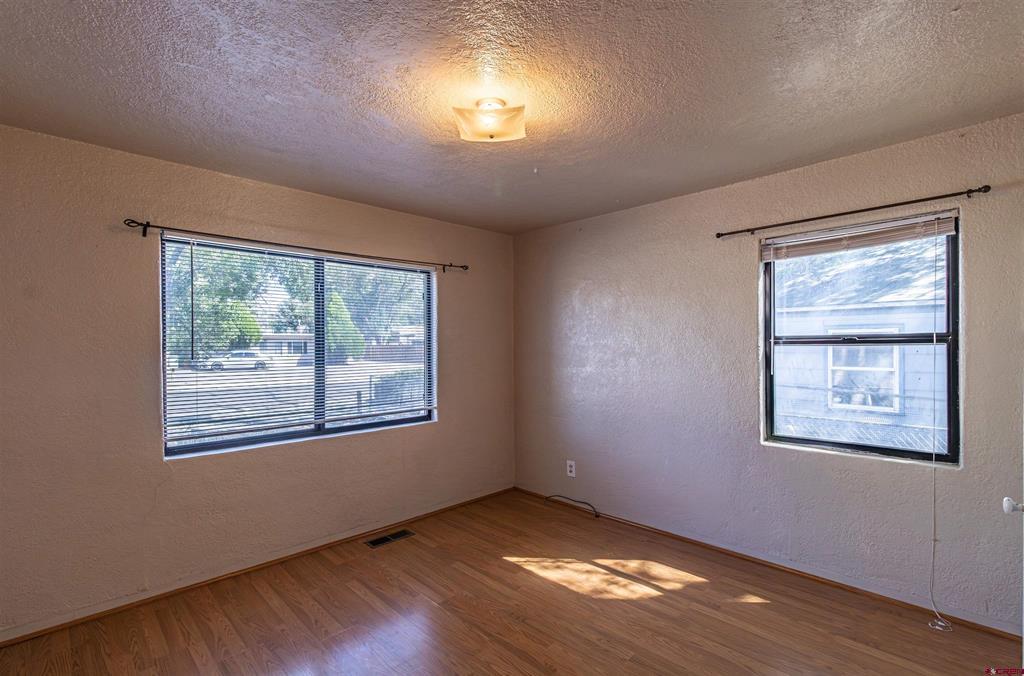713 N Orchard Avenue Property Photo 26