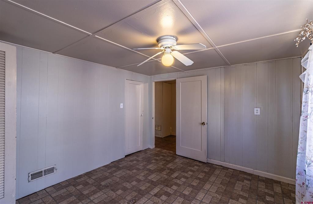 713 N Orchard Avenue Property Photo 28