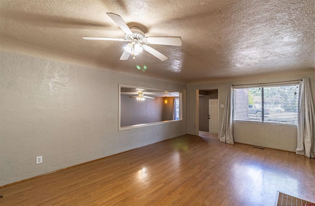 713 N Orchard Avenue Property Photo 38