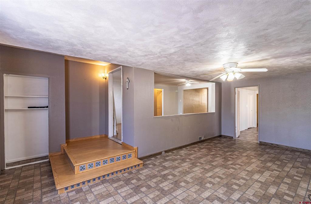 713 N Orchard Avenue Property Photo 42