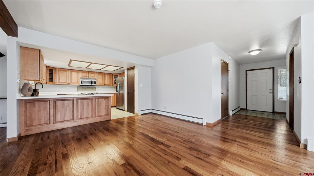 392 1/2 E Valley Circle Property Photo 10