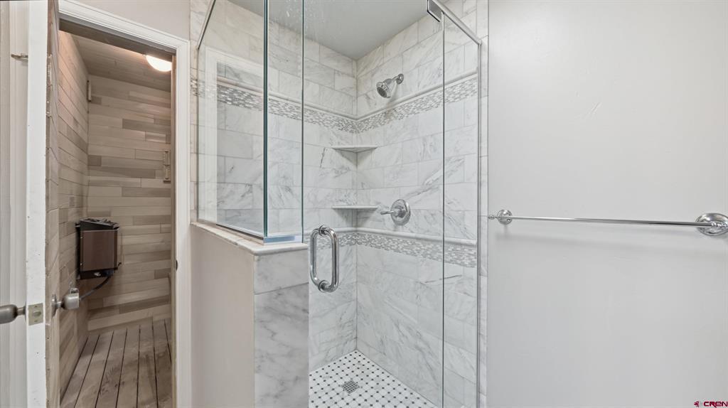 392 1/2 E Valley Circle Property Photo 22